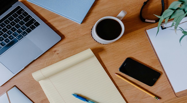 English for Administration and Accounting Mooc1Adm